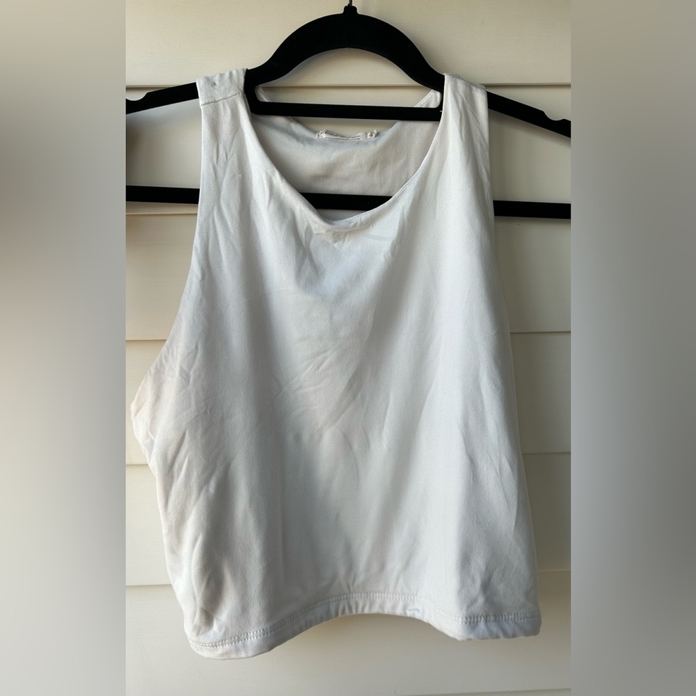 Tilly’s White Tank Top SIZE L